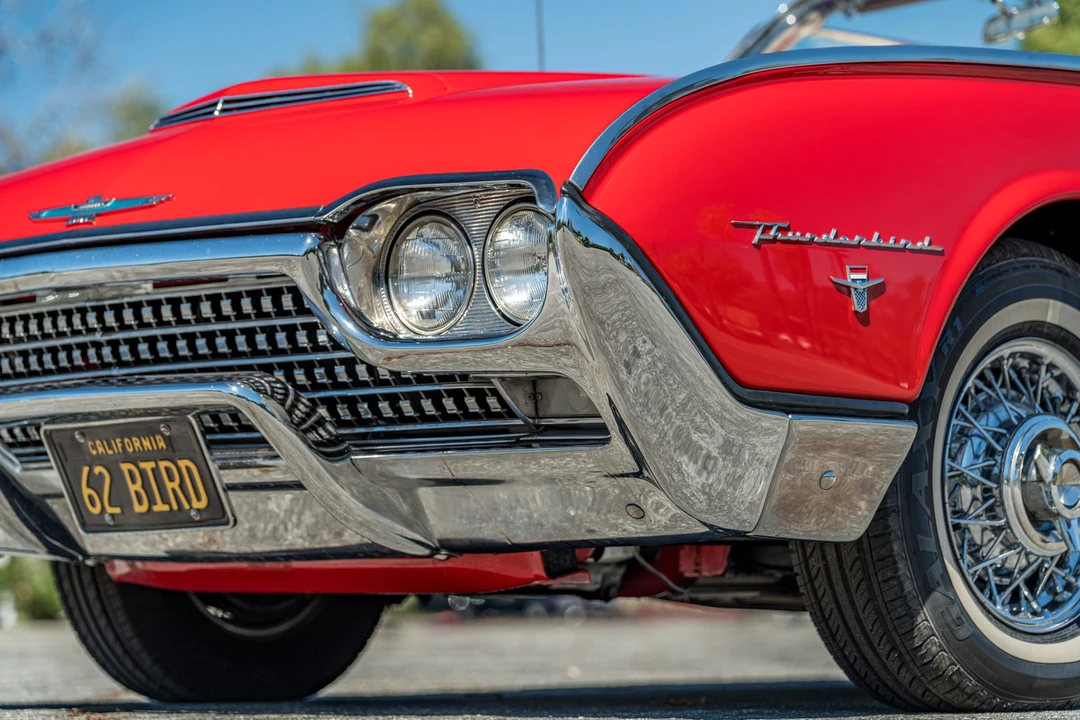 1962 Ford Thunderbird 3rd Gen - Image 14 of 31