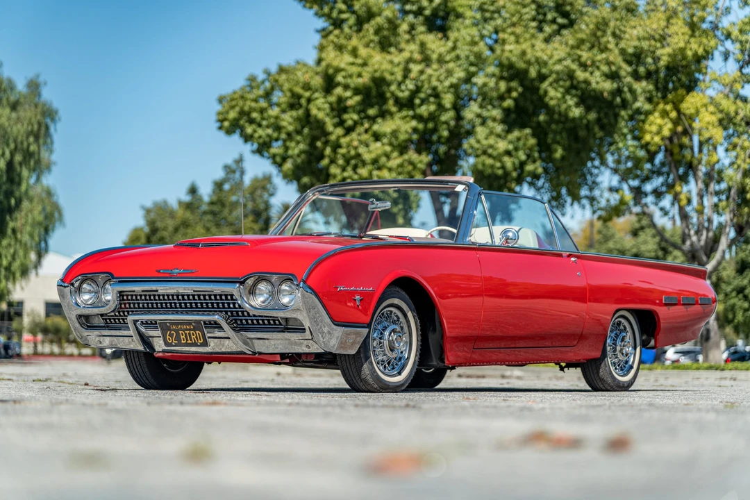 1962 Ford Thunderbird 3rd Gen - Image 2 of 31