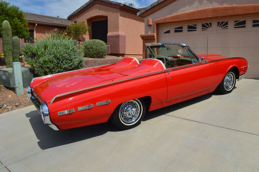 1962 Ford Thunderbird 3rd Gen - Image 5 of 31