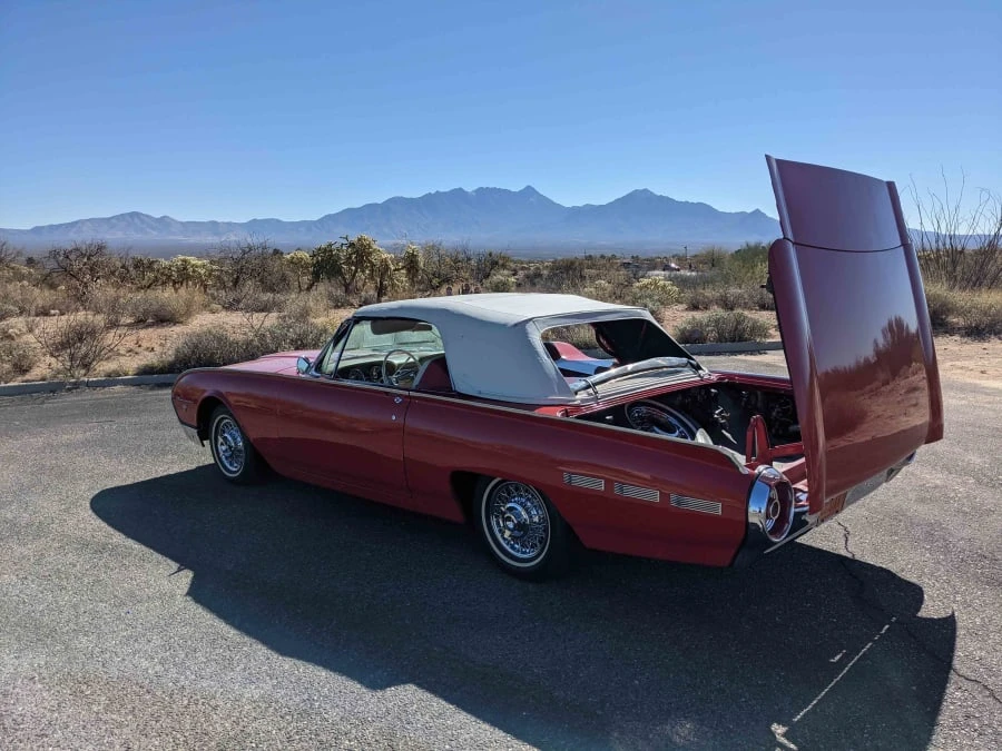 1962 Ford Thunderbird 3rd Gen - Image 15 of 31