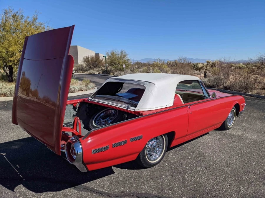 1962 Ford Thunderbird 3rd Gen - Image 16 of 31