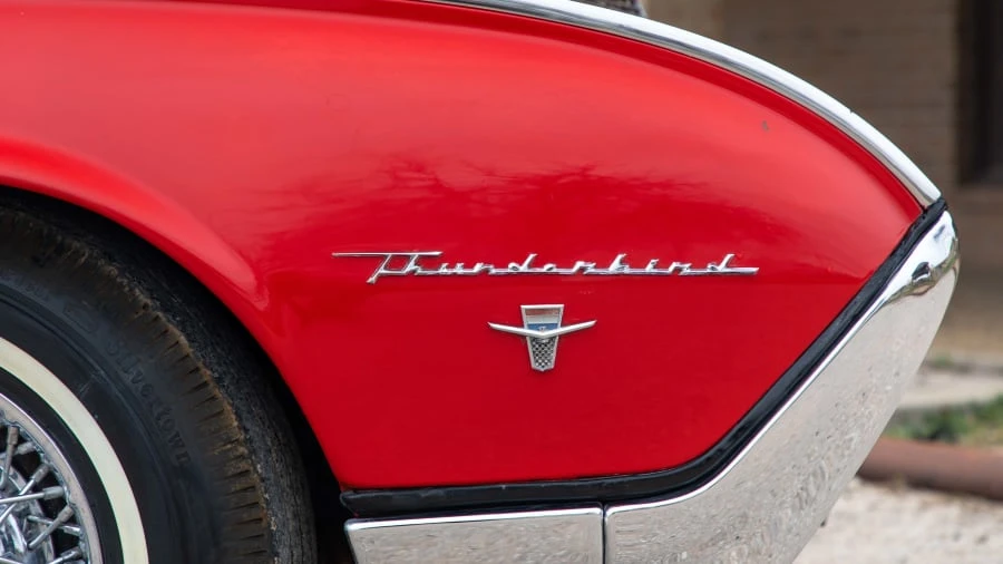 1962 Ford Thunderbird 3rd Gen - Image 11 of 12
