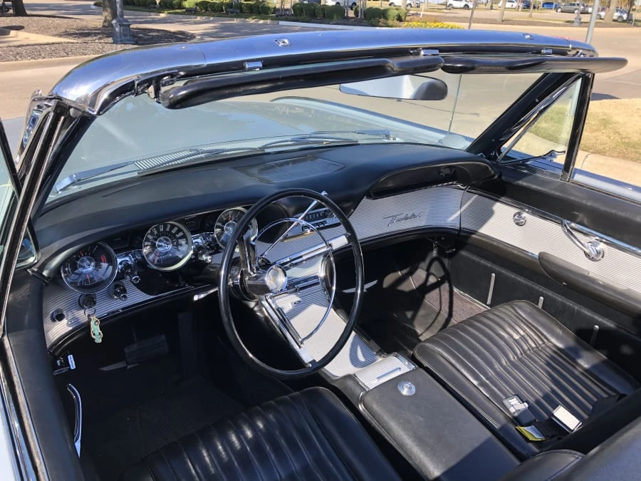 1962 Ford Thunderbird 3rd Gen - Image 5 of 15