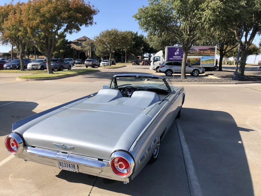 1962 Ford Thunderbird 3rd Gen - Image 11 of 15