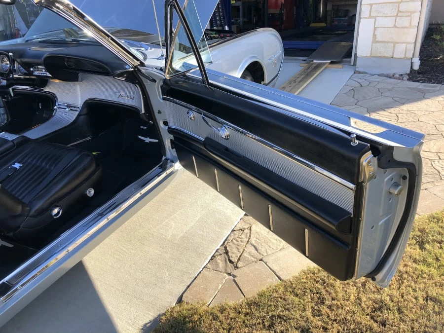 1962 Ford Thunderbird 3rd Gen - Image 8 of 15