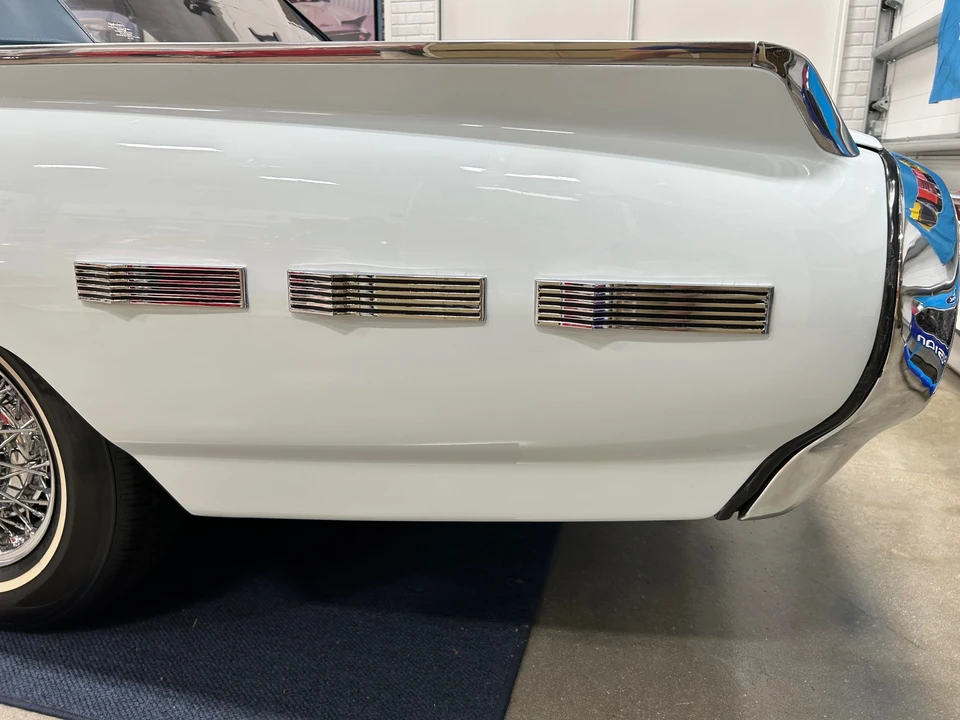 1962 Ford Thunderbird 3rd Gen - Image 27 of 31