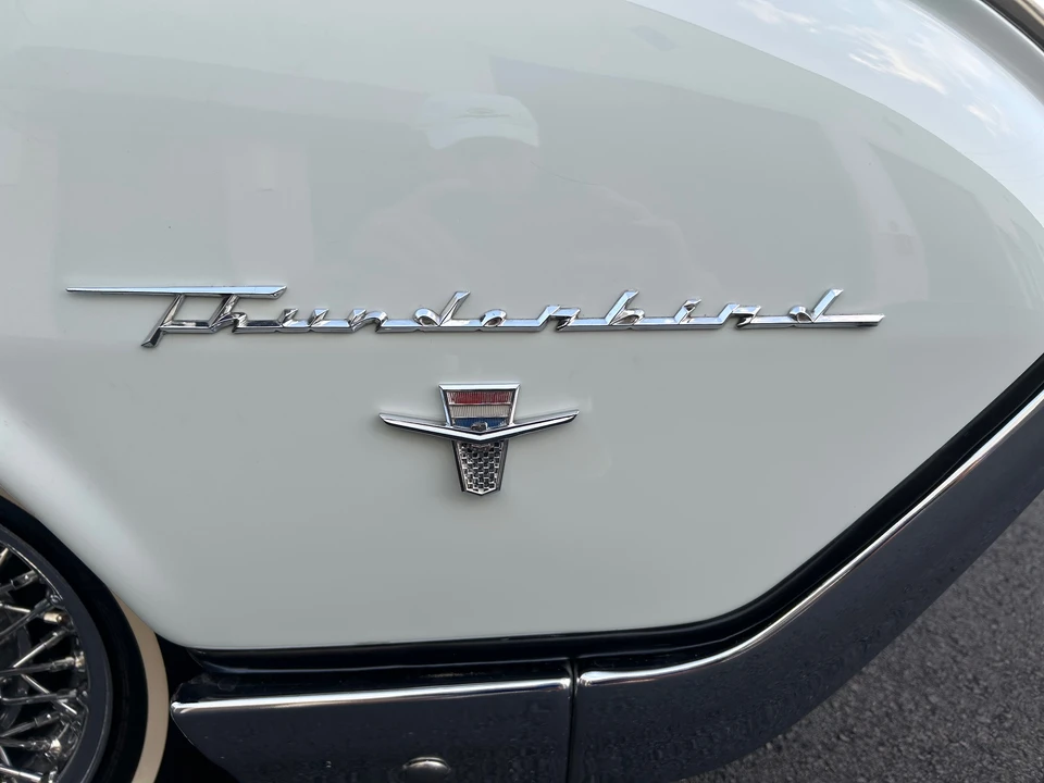 1962 Ford Thunderbird 3rd Gen - Image 29 of 31