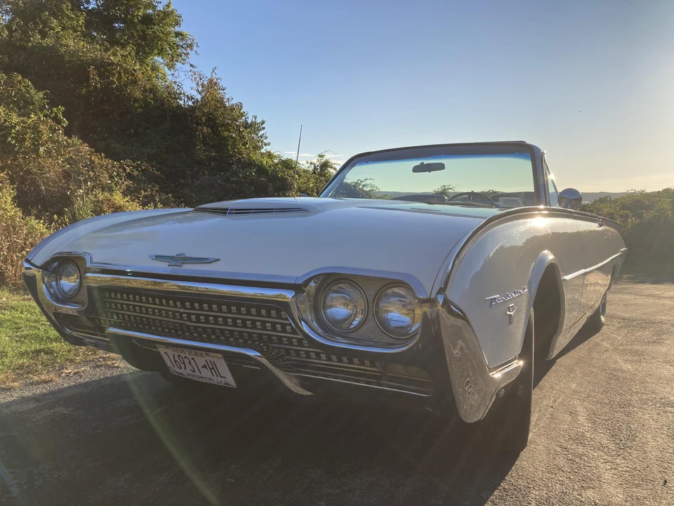 1962 Ford Thunderbird 3rd Gen - Image 4 of 31