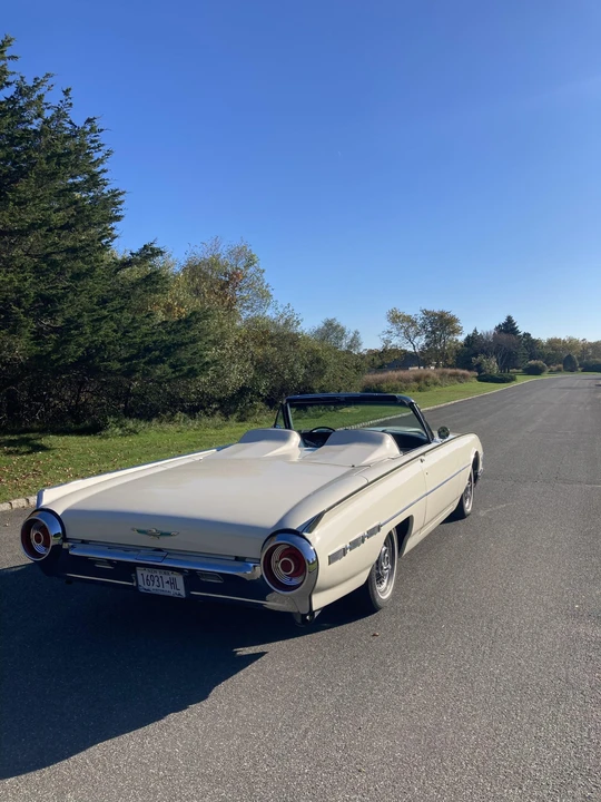 1962 Ford Thunderbird 3rd Gen - Image 10 of 31