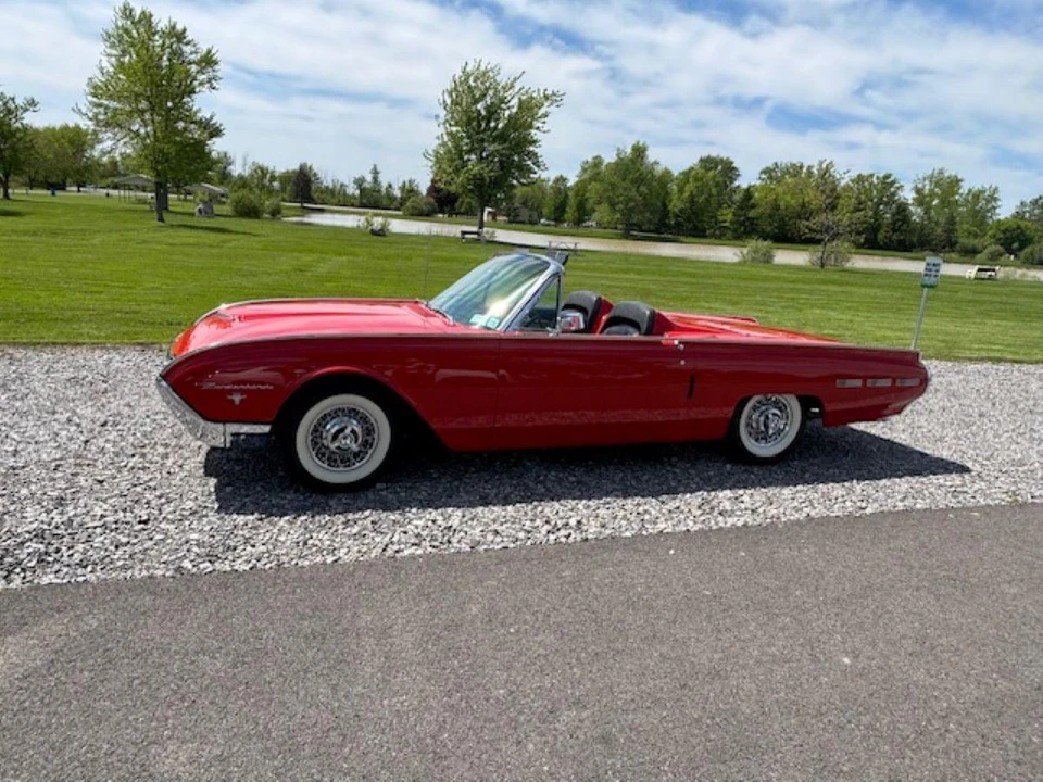 1962 Ford Thunderbird 3rd Gen - Image 4 of 31