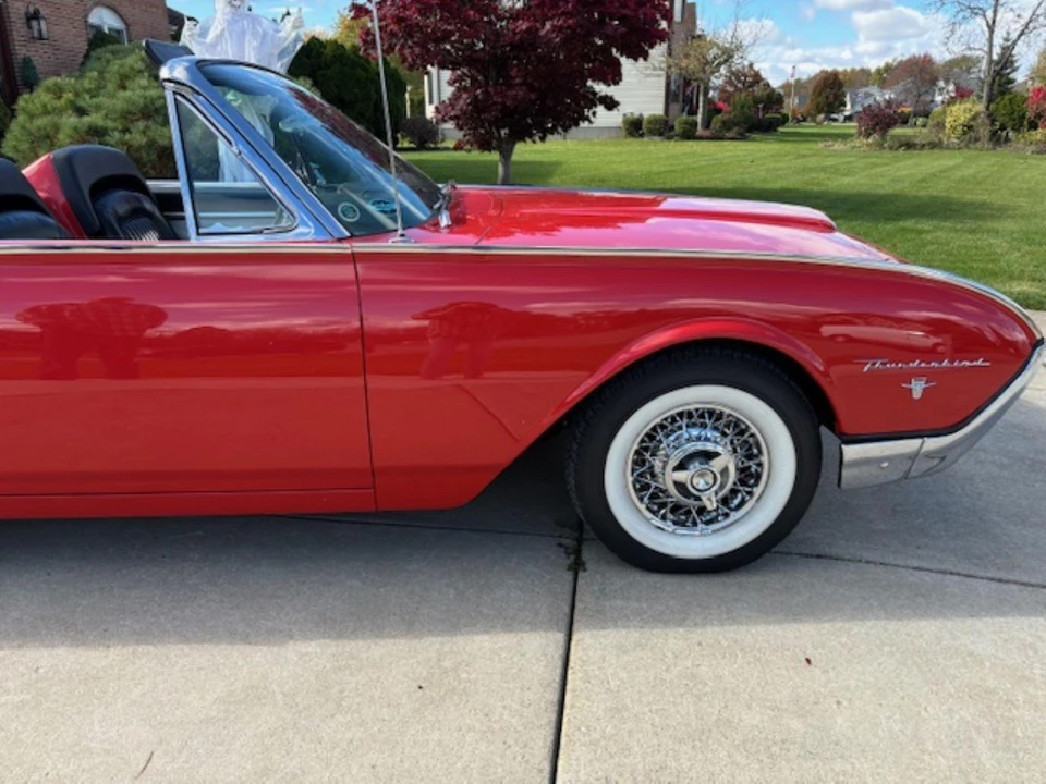 1962 Ford Thunderbird 3rd Gen - Image 23 of 31