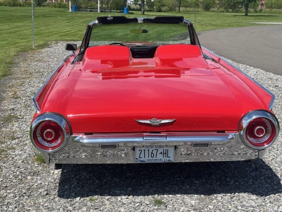 1962 Ford Thunderbird 3rd Gen - Image 5 of 31