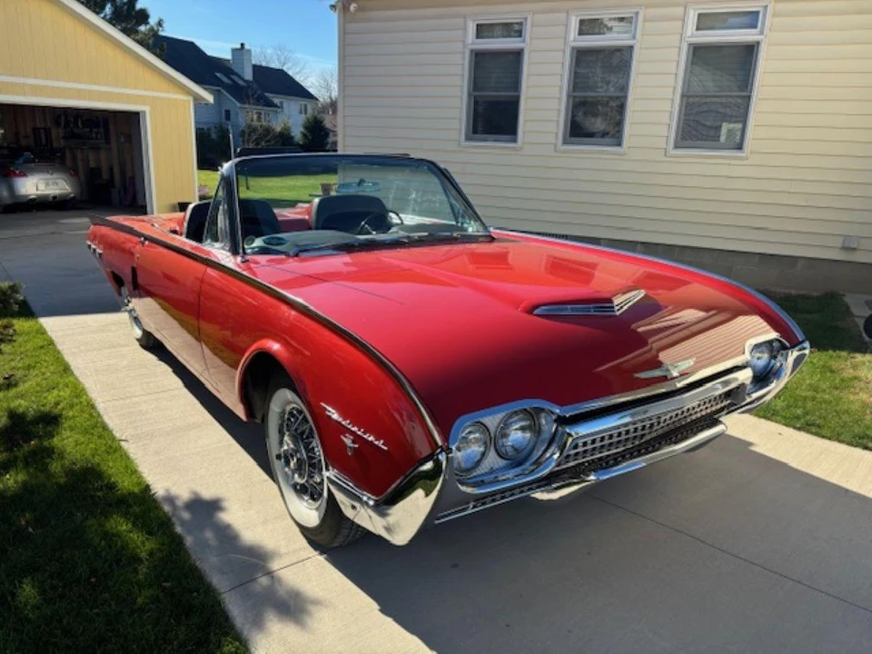 1962 Ford Thunderbird 3rd Gen - Image 16 of 31
