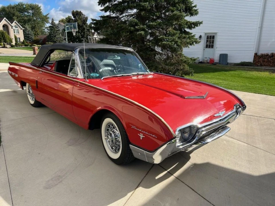 1962 Ford Thunderbird 3rd Gen - Image 19 of 31