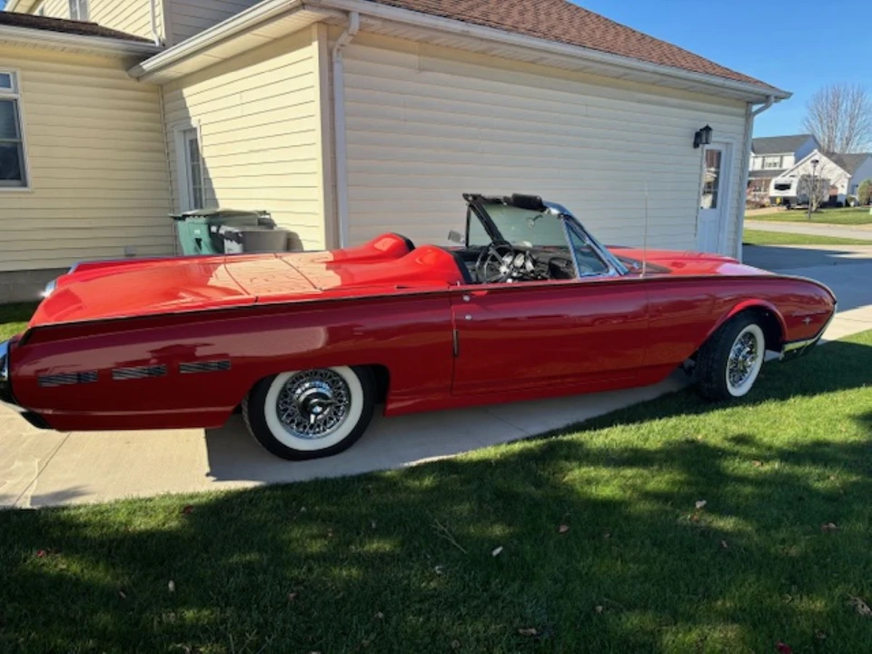 1962 Ford Thunderbird 3rd Gen - Image 15 of 31