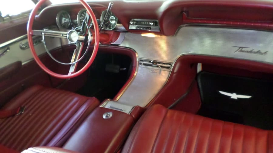 1962 Ford Thunderbird 3rd Gen - Image 5 of 17