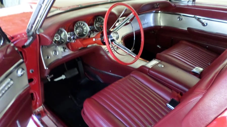 1962 Ford Thunderbird 3rd Gen - Image 2 of 17