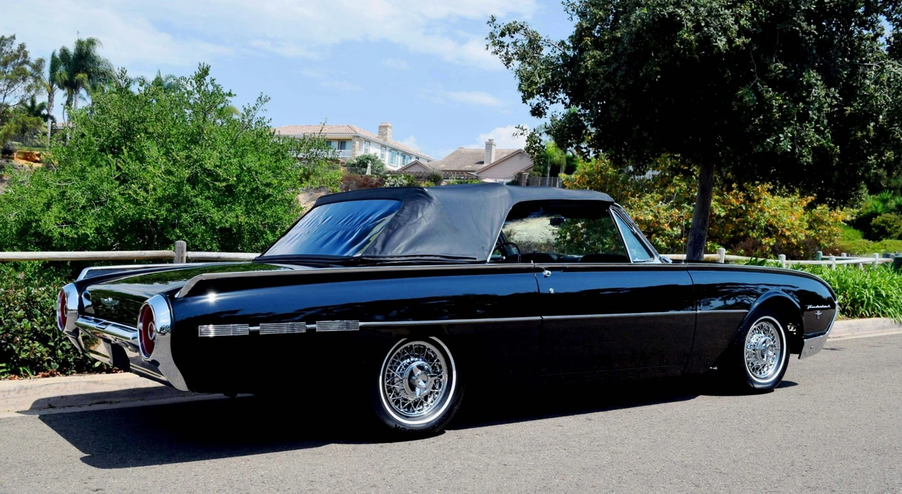 1962 Ford Thunderbird 3rd Gen - Image 31 of 31