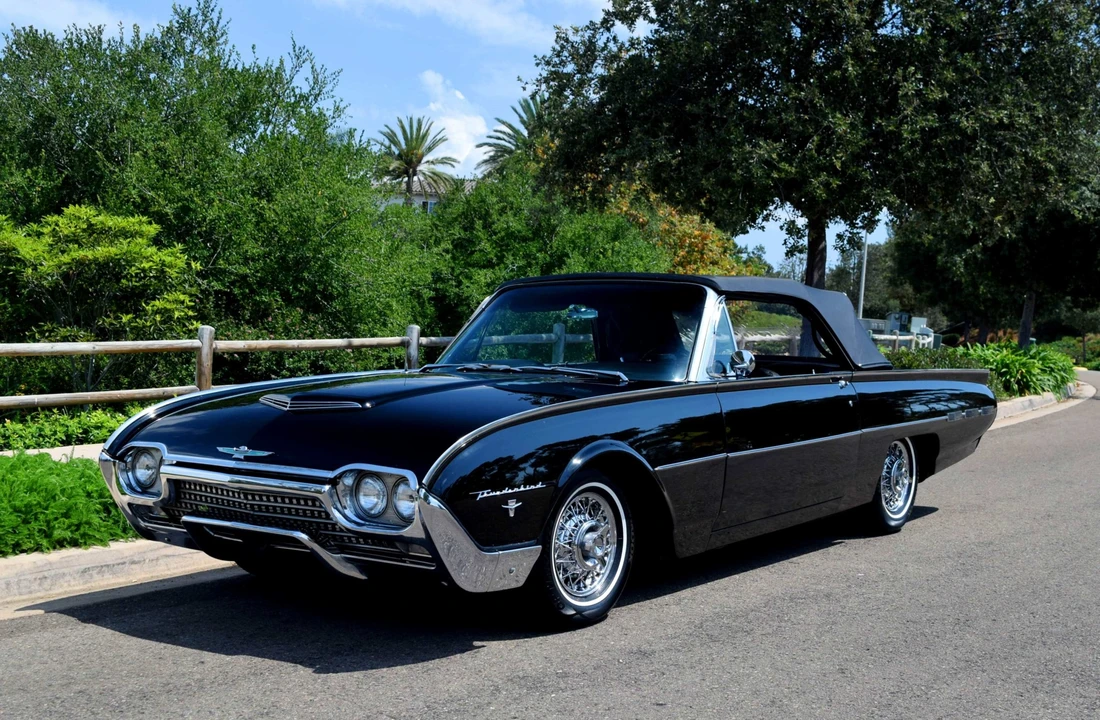 1962 Ford Thunderbird 3rd Gen - Image 25 of 31