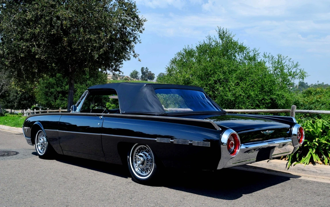 1962 Ford Thunderbird 3rd Gen - Image 29 of 31