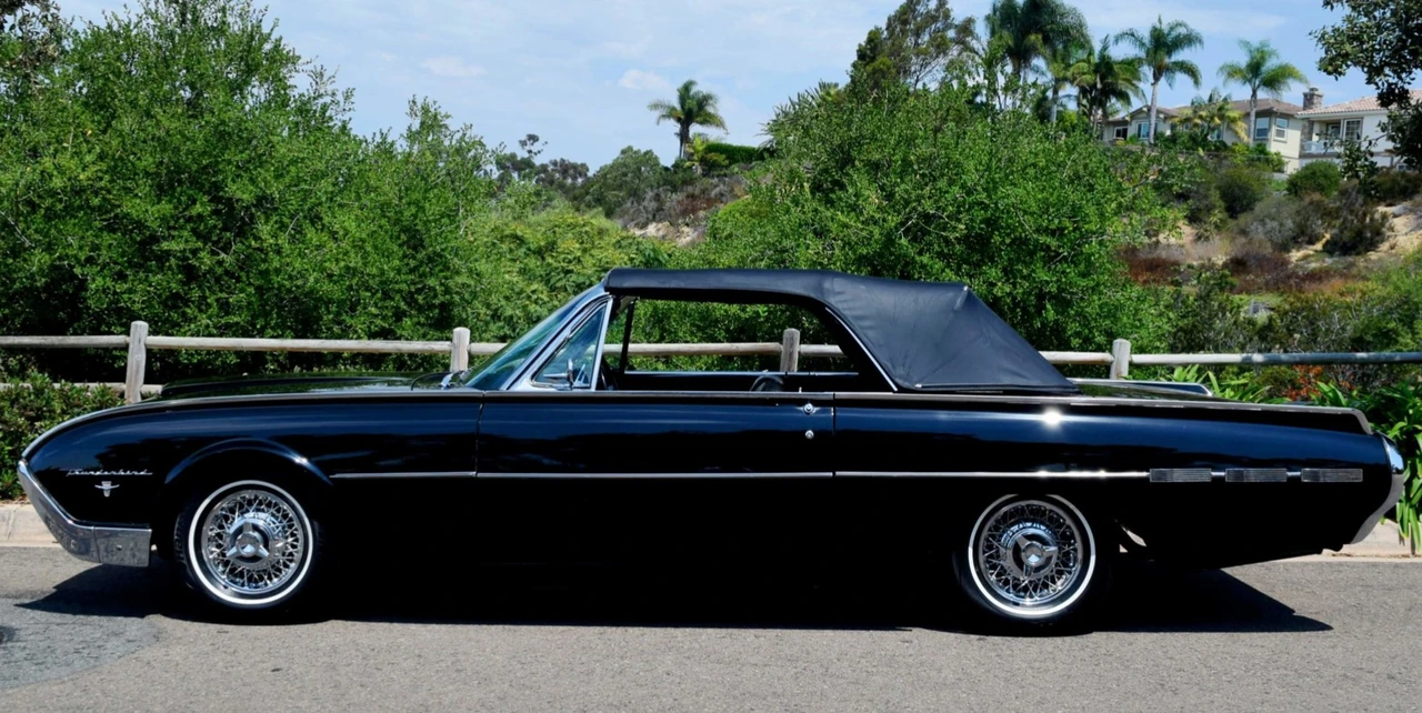 1962 Ford Thunderbird 3rd Gen - Image 28 of 31