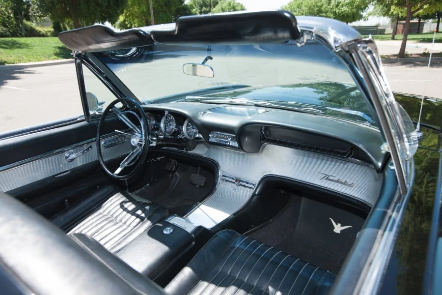 1962 Ford Thunderbird 3rd Gen - Image 4 of 12