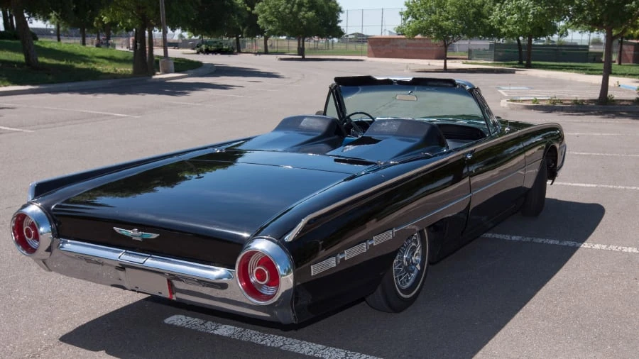 1962 Ford Thunderbird 3rd Gen - Image 11 of 12