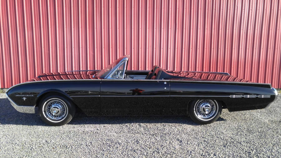 1962 Ford Thunderbird 3rd Gen - Image 2 of 12