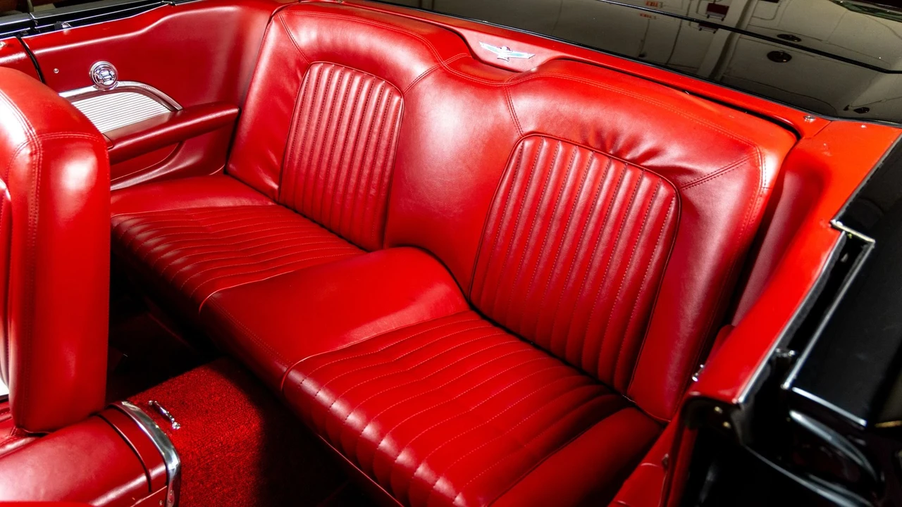1962 Ford Thunderbird 3rd Gen - Image 7 of 31