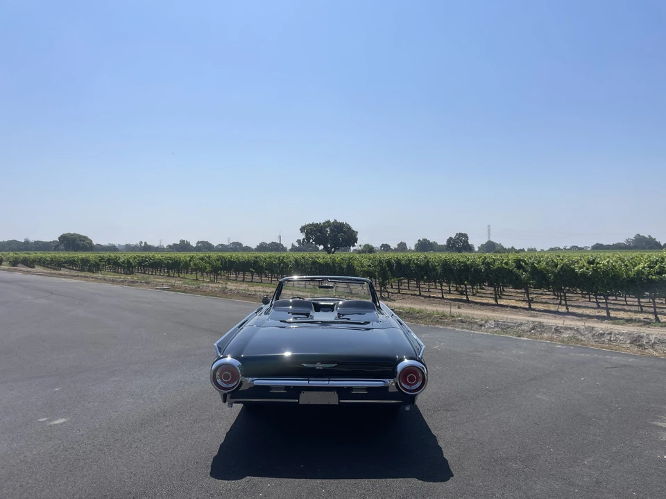 1962 Ford Thunderbird 3rd Gen - Image 14 of 31