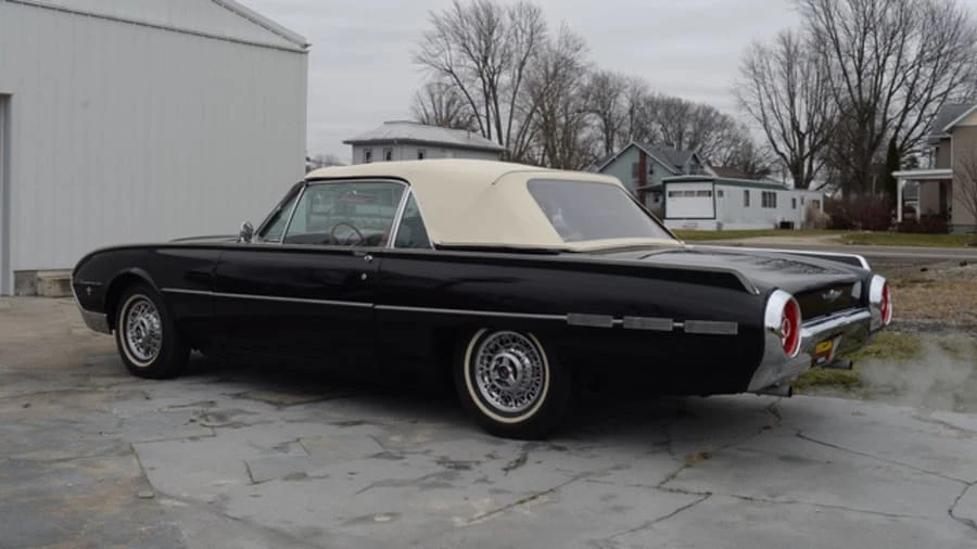 1962 Ford Thunderbird 3rd Gen - Image 3 of 15