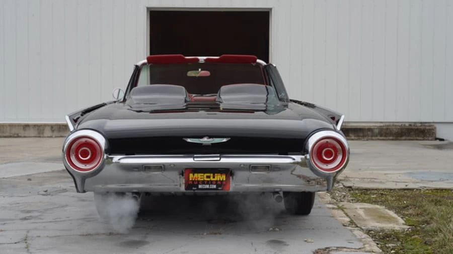 1962 Ford Thunderbird 3rd Gen - Image 4 of 15