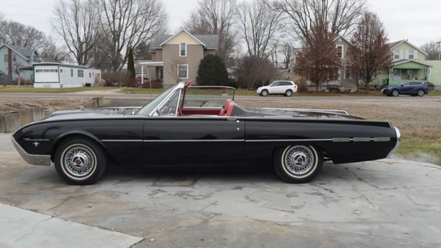 1962 Ford Thunderbird 3rd Gen - Image 2 of 15