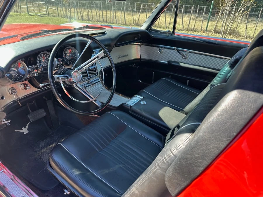 1962 Ford Thunderbird 3rd Gen - Image 6 of 8