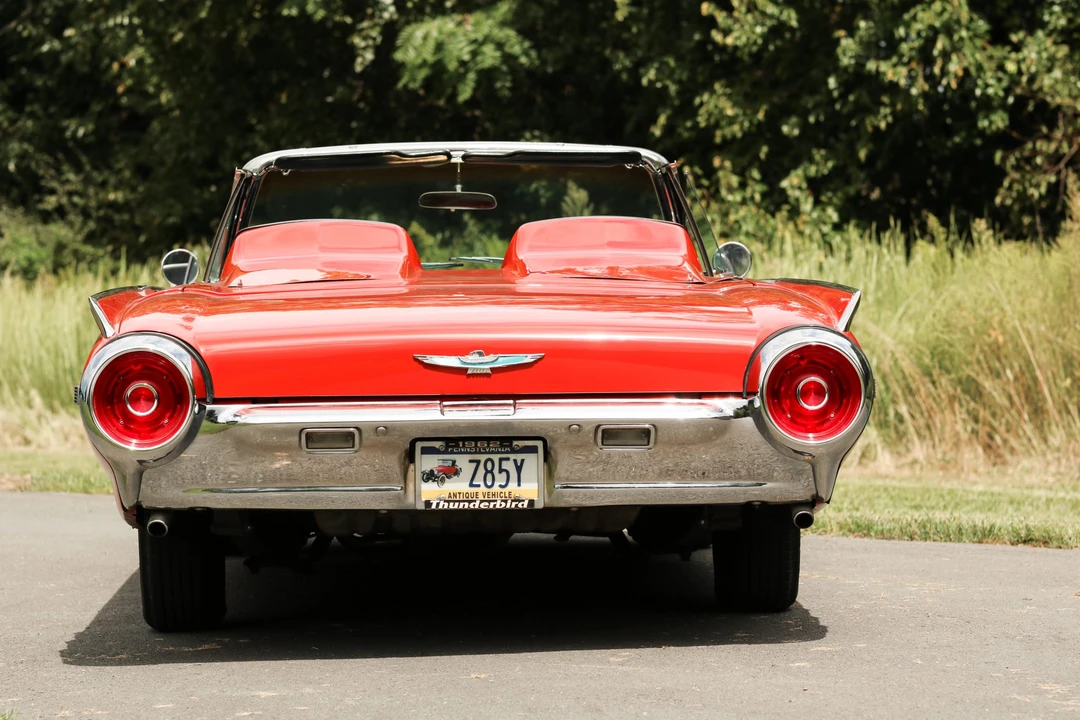 1962 Ford Thunderbird 3rd Gen - Image 8 of 31