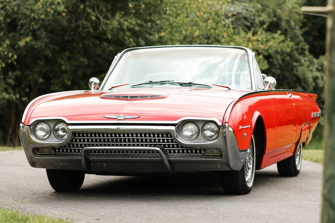 1962 Ford Thunderbird 3rd Gen - Image 2 of 31