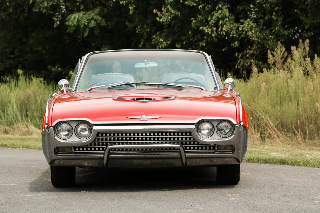 1962 Ford Thunderbird 3rd Gen - Image 19 of 31