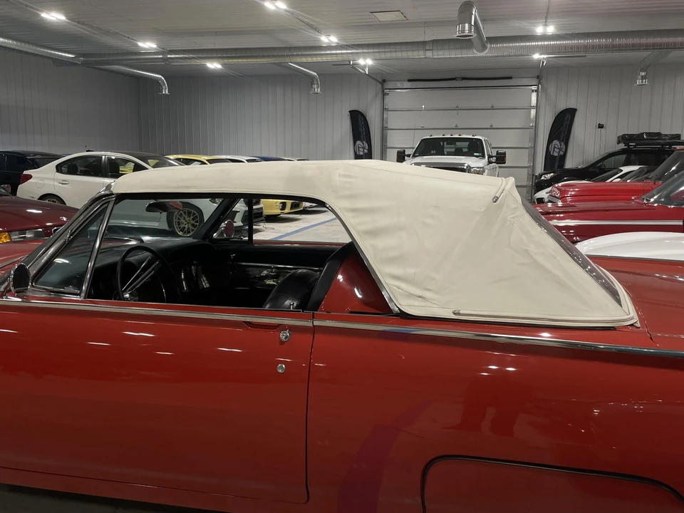 1962 Ford Thunderbird 3rd Gen - Image 26 of 31