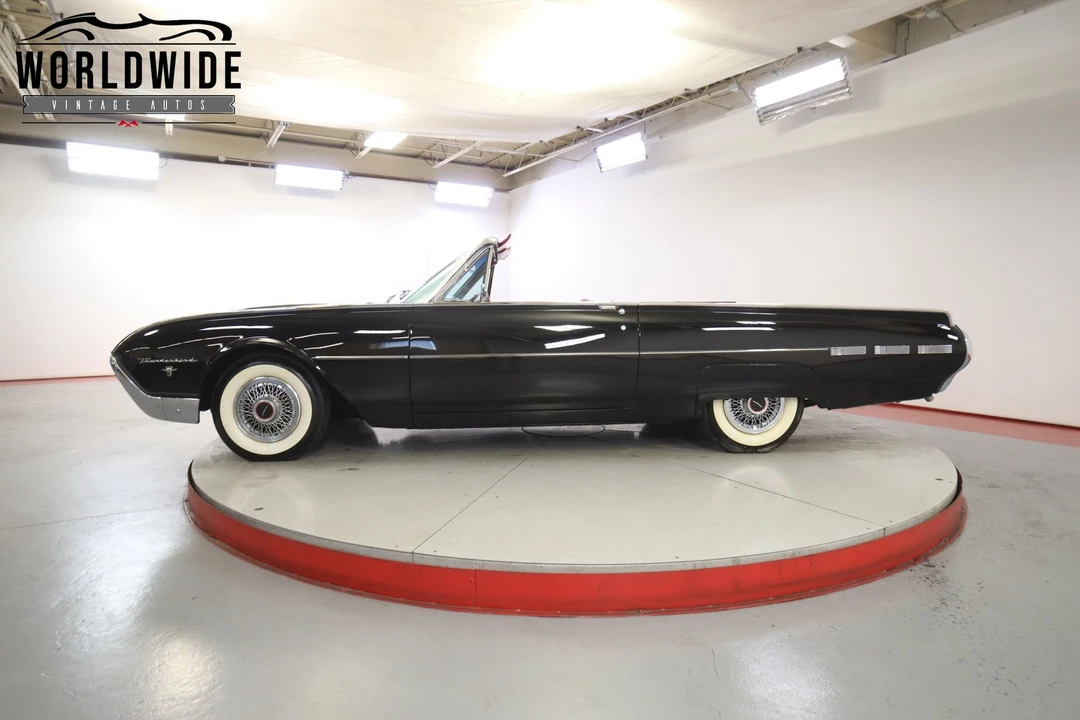 1962 Ford Thunderbird 3rd Gen - Image 3 of 12