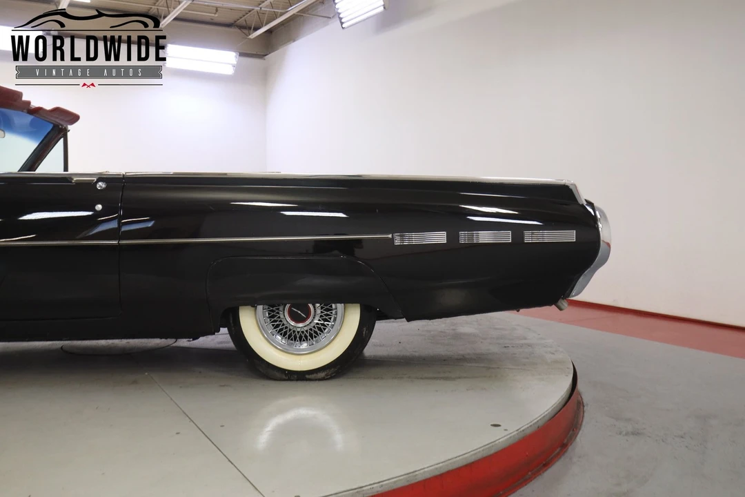 1962 Ford Thunderbird 3rd Gen - Image 10 of 12