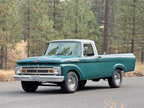 1962 Ford F-100 Custom Cab