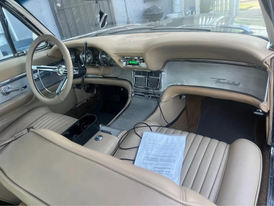 1962 Ford Thunderbird 3rd Gen - Image 13 of 14