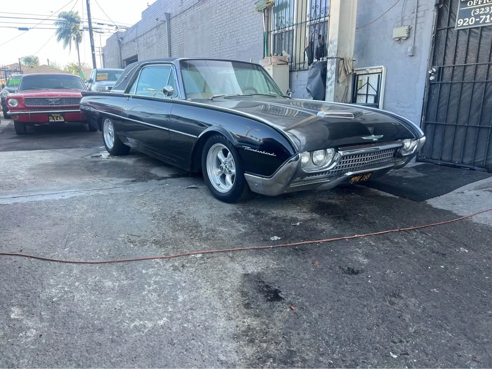 1962 Ford Thunderbird 3rd Gen - Image 5 of 14