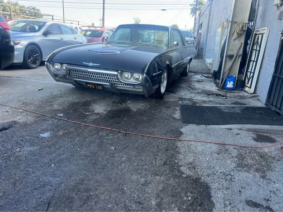 1962 Ford Thunderbird 3rd Gen - Image 3 of 14