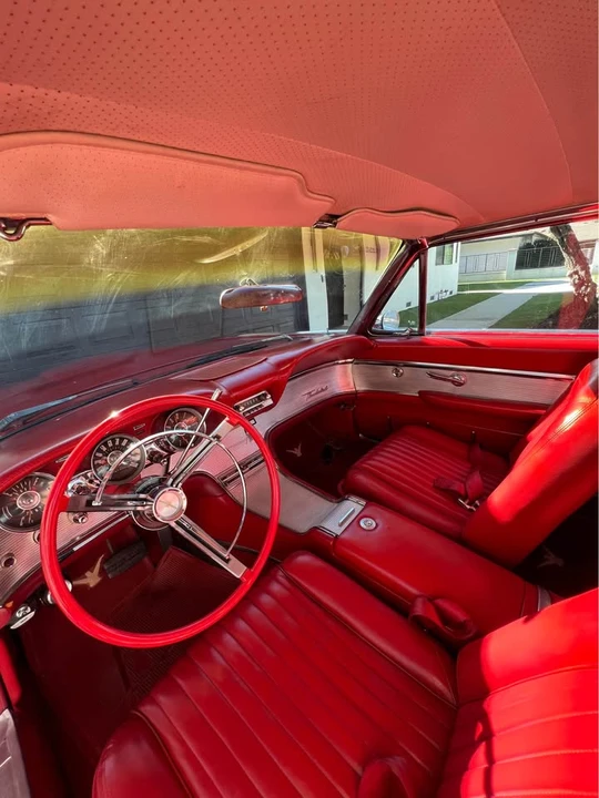 1962 Ford Thunderbird 3rd Gen - Image 10 of 12