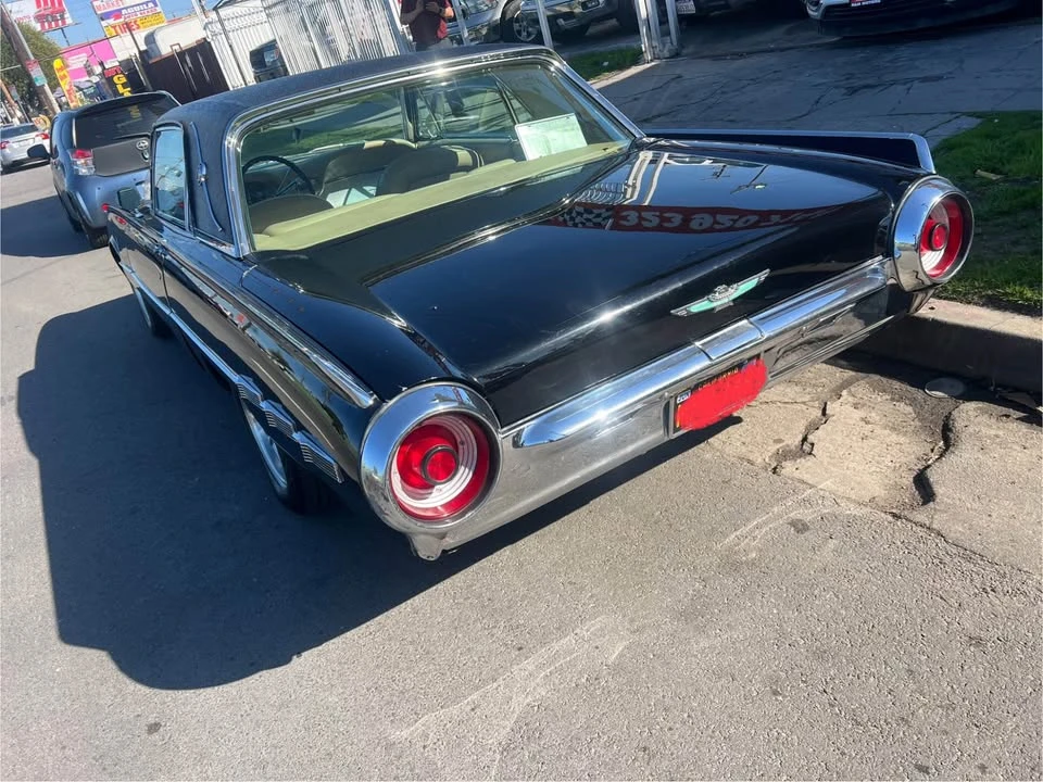 1962 Ford Thunderbird 3rd Gen - Image 3 of 8