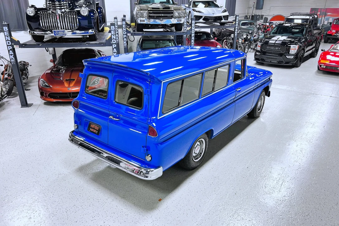 1962 GMC Suburban 5th Gen - Image 12 of 31