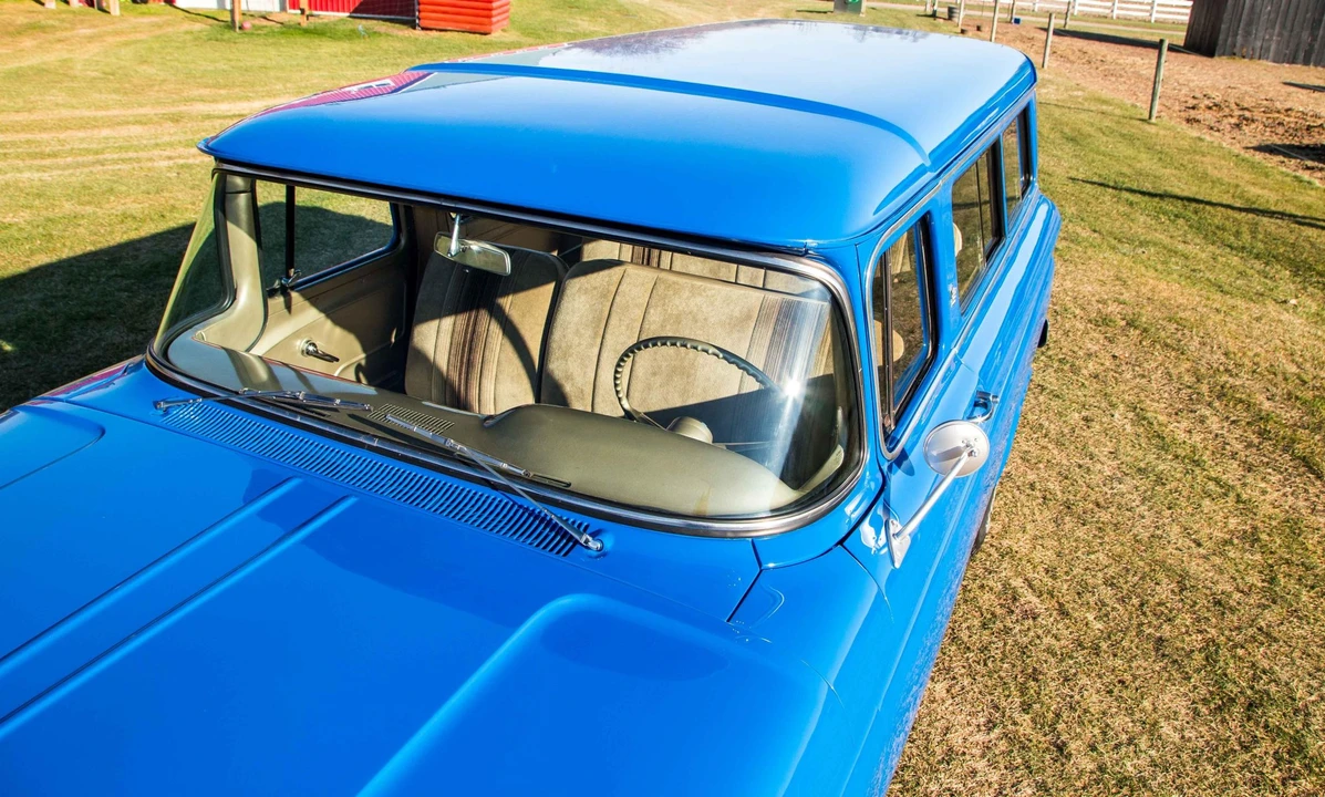 1962 GMC Suburban 5th Gen - Image 21 of 31