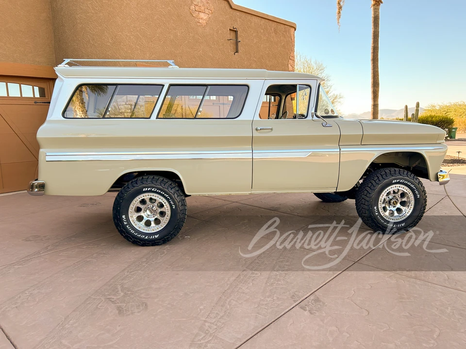 1962 GMC Suburban 5th Gen - Image 5 of 24