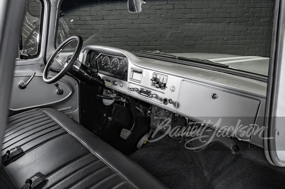 1962 GMC C/K 1st Gen - Image 5 of 10